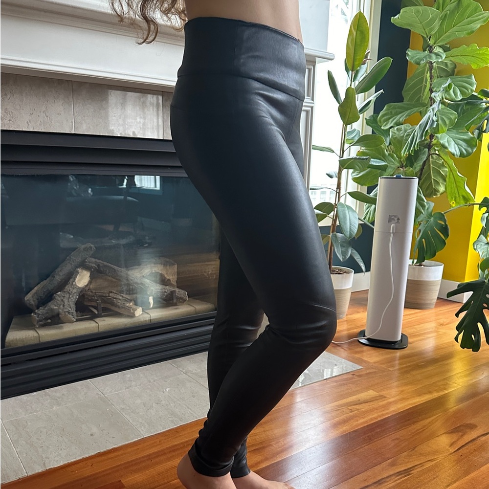 LAMARQUE Leather Leggings Size XS